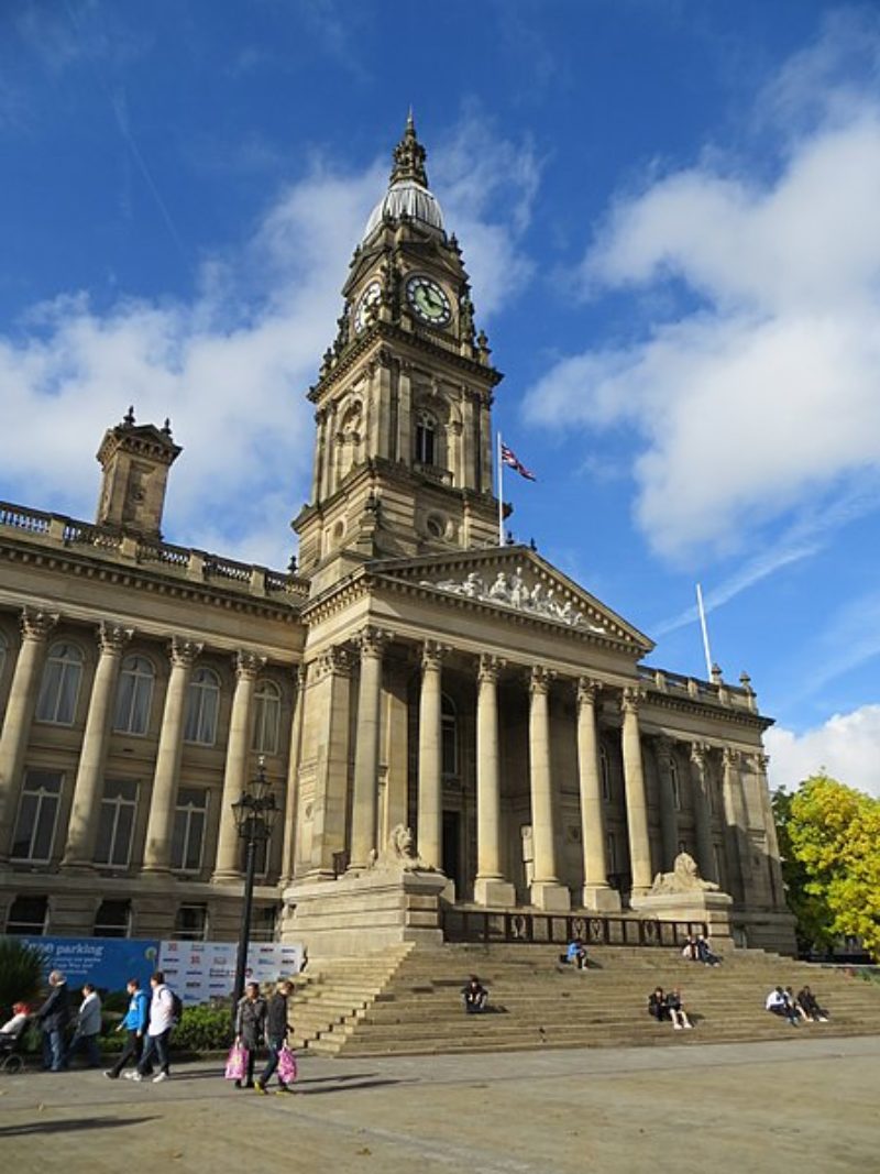 Bolton Town Hall. Photo by Alex Liivet. Used under license: [CC0], <a href="https://commons.wikimedia.org/wiki/File:Bolton_Town_Hall_(21928117529).jpg">via Wikimedia Commons</a>