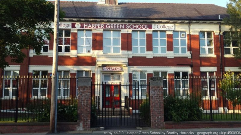 Harper Green School. Photo by <a href="https://www.geograph.org.uk/photo/4560936" rel="noopener" target="_blank">Bradley Michael <a href="https://creativecommons.org/licenses/by-sa/2.0/" rel="noopener" target="_blank">(license)</a>