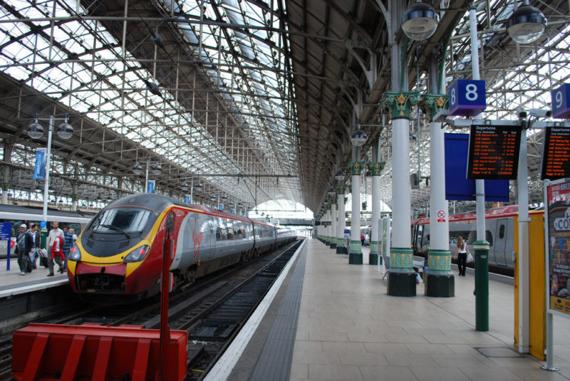 Photograph of Manchester Piccadilly Railway Station by Hugh Llewelyn https://www.flickr.com/photos/58433307@N08/6640300599  Shared under Creative Commons Attribution-ShareAlike 2.0 Generic (CC BY-SA 2.0)
